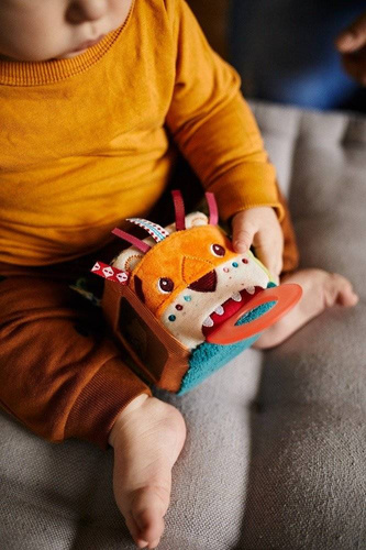 LILLIPUTIENS - Kostka aktywizująca wielofunkcyjna Lew Jack 3 m+
