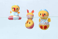 LILLIPUTIENS 3 kaczuszki do kąpieli Nauka pływania 9 m+