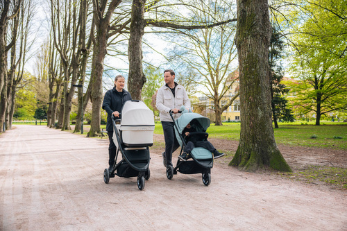 Wózek spacerowy Thule Spring 2 - Black/Soft Beige